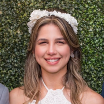 Kariny C.