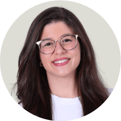 Circle-shaped professional headshot photo of Tayane Gutierrez