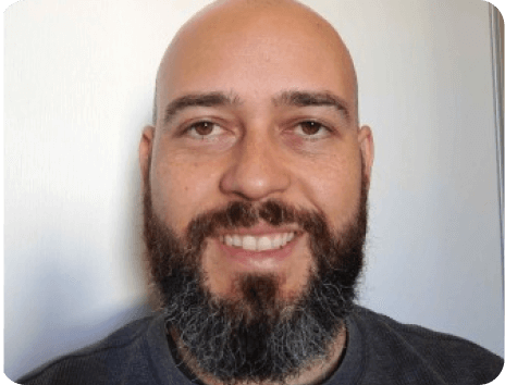 Pedro L. picture